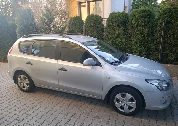 hyundai Hyundai I30 cena 16500 przebieg: 216000, rok produkcji 2009 z Łódź